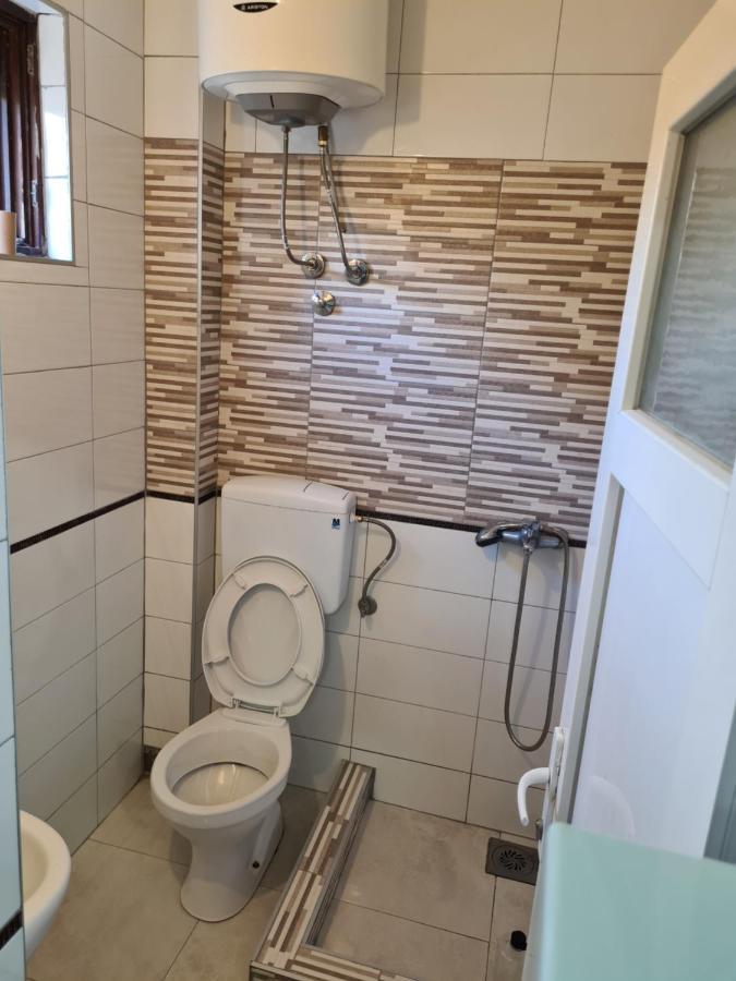 Apartment F